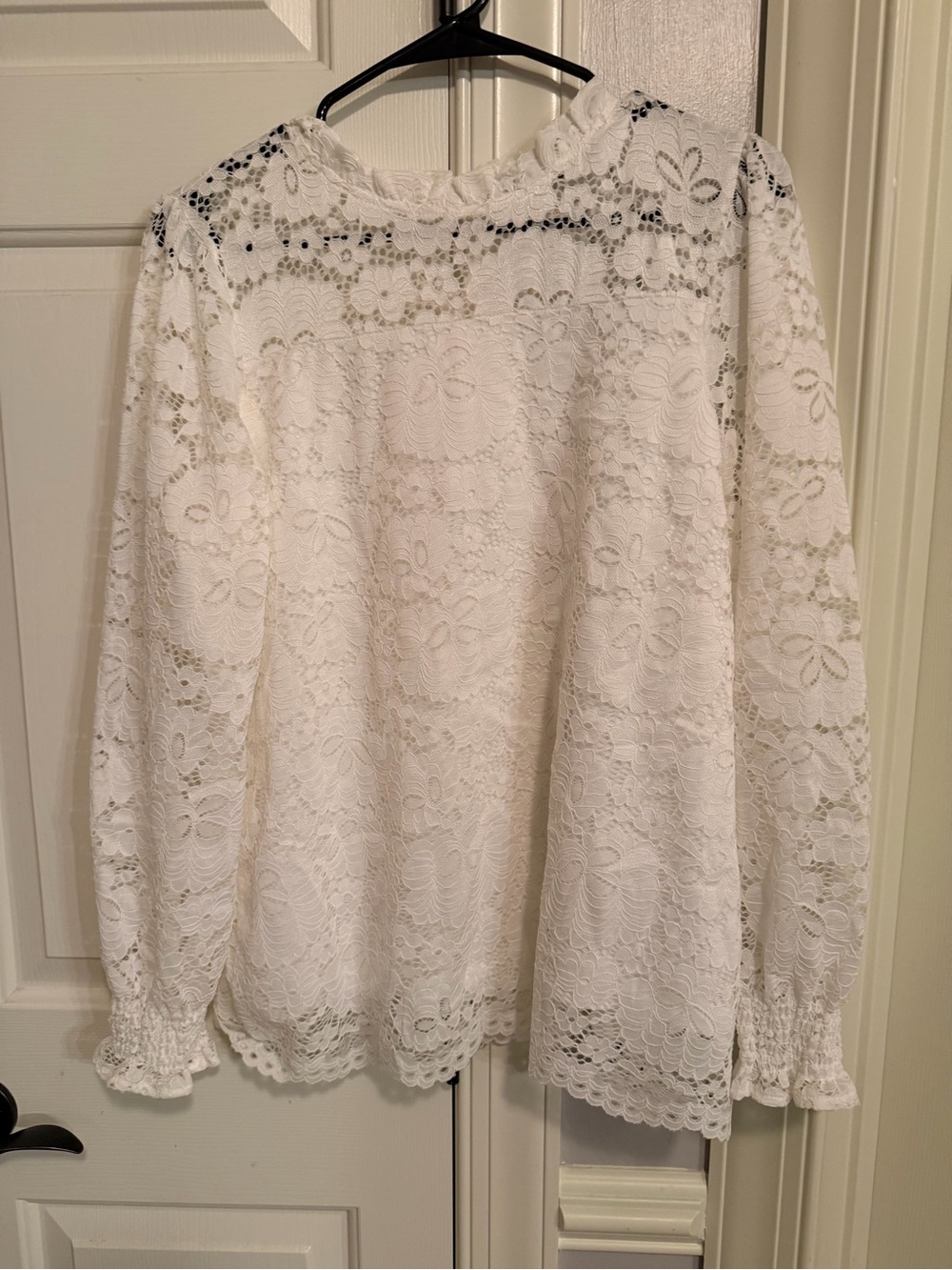 Adrianna Papell White Lace Long-Sleeve Blouse